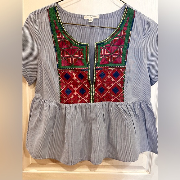 American Eagle Outfitters Tops - American Eagle Outfitters cropped blue/ white striped top.Embroidered bib Size L